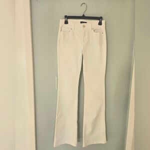 White house Black market flared jeans. White color. Size OOR.